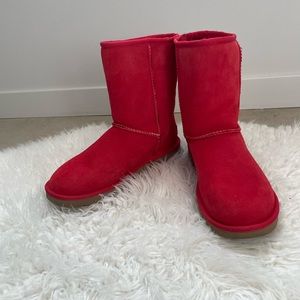 UGG classic short boot